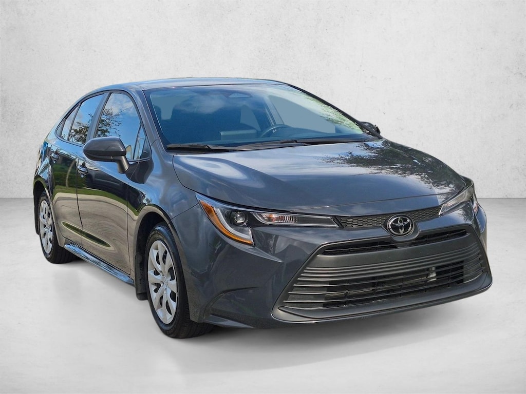 Used 2025 Toyota Corolla LE Sedan