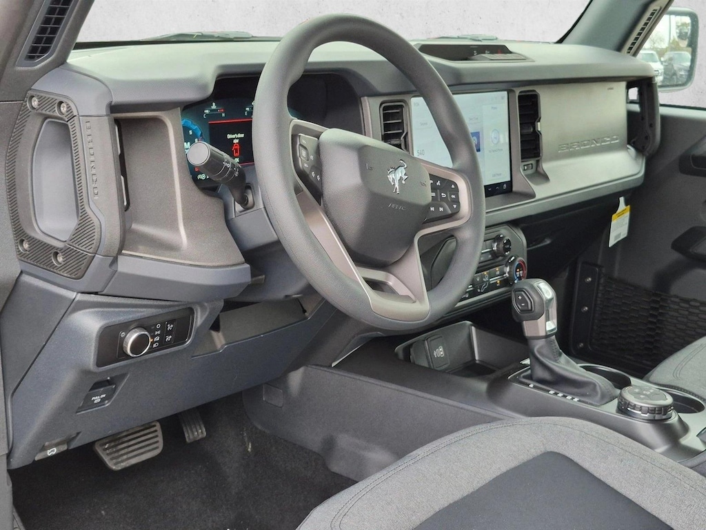New 2026 Ford Bronco Base SUV