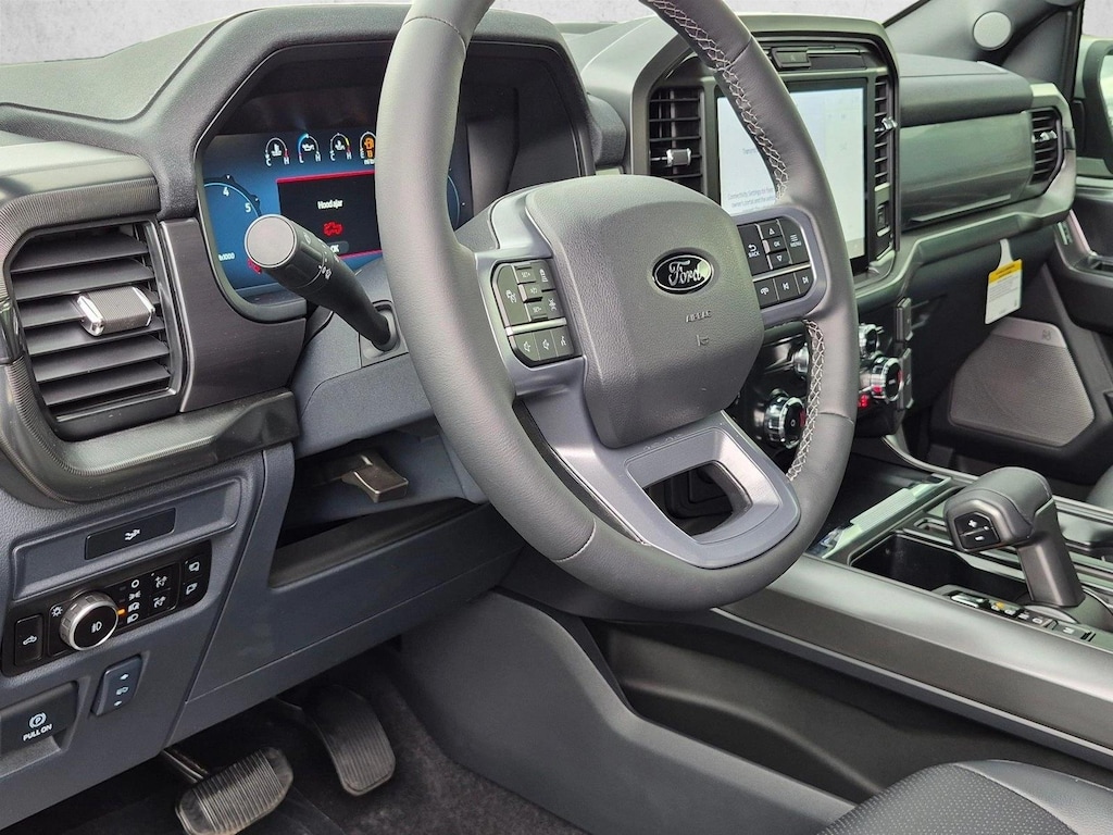 New 2026 Ford F-150 LARIAT Truck SuperCrew Cab