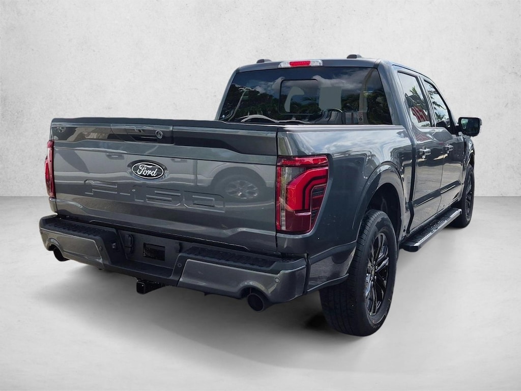 New 2026 Ford F-150 LARIAT Truck SuperCrew Cab