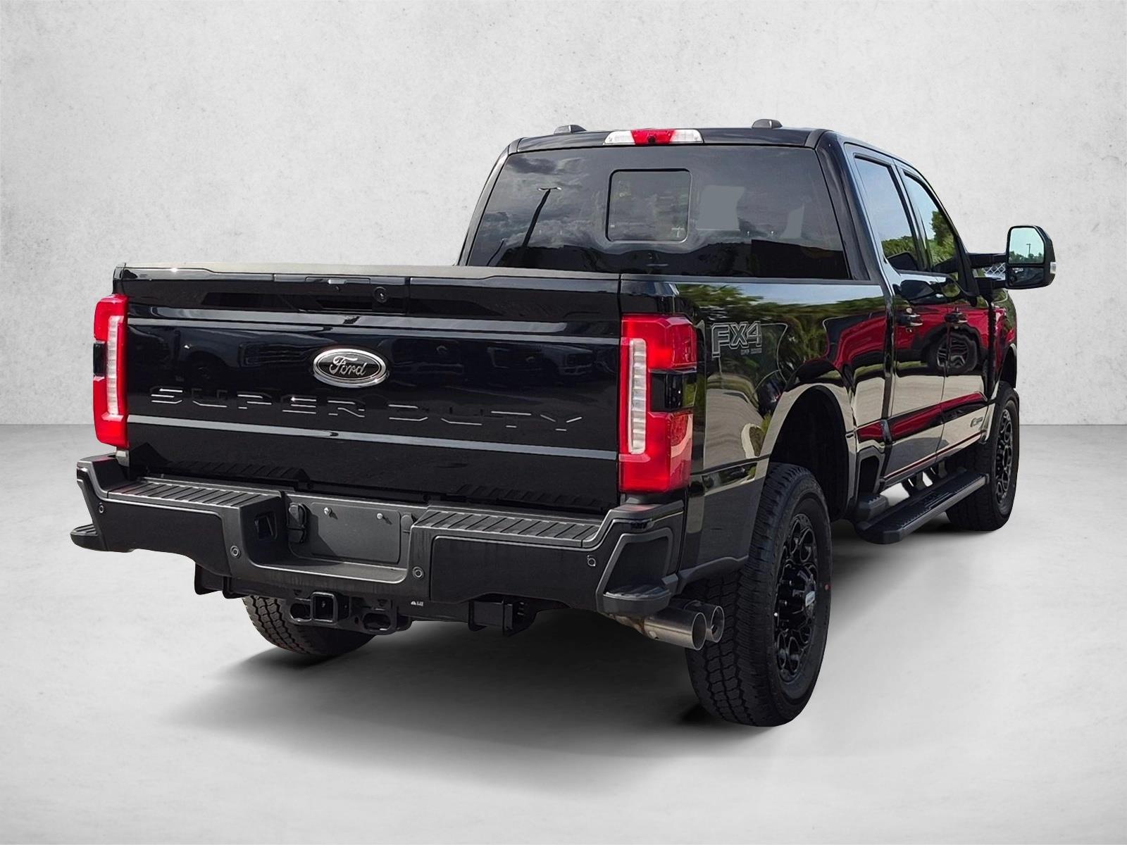 New 2026 Ford F-250 LARIAT Truck Crew Cab