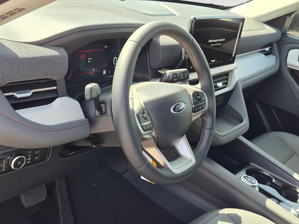 New 2026 Ford Explorer Active w/200A Pkg SUV