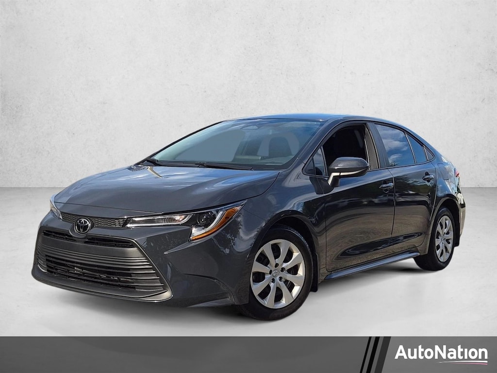 Used 2025 Toyota Corolla LE Sedan