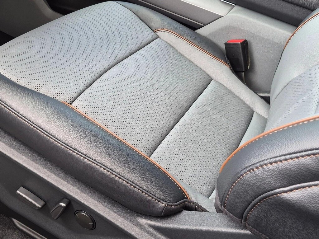 New 2026 Ford F-150 LARIAT Truck SuperCrew Cab