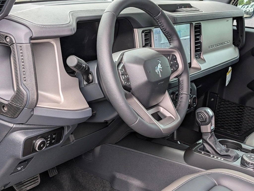 New 2026 Ford Bronco Outer Banks SUV
