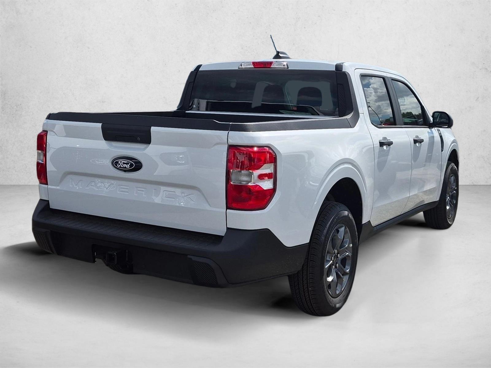 New 2026 Ford Maverick XLT Truck SuperCrew