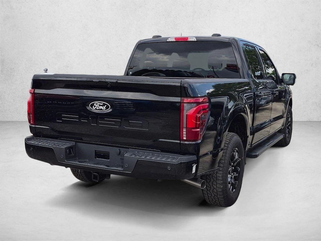 New 2026 Ford F-150 LARIAT Truck SuperCrew Cab
