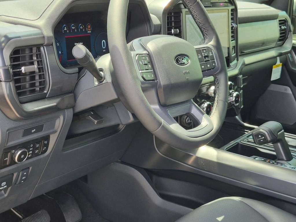 New 2026 Ford F-150 LARIAT Truck SuperCrew Cab