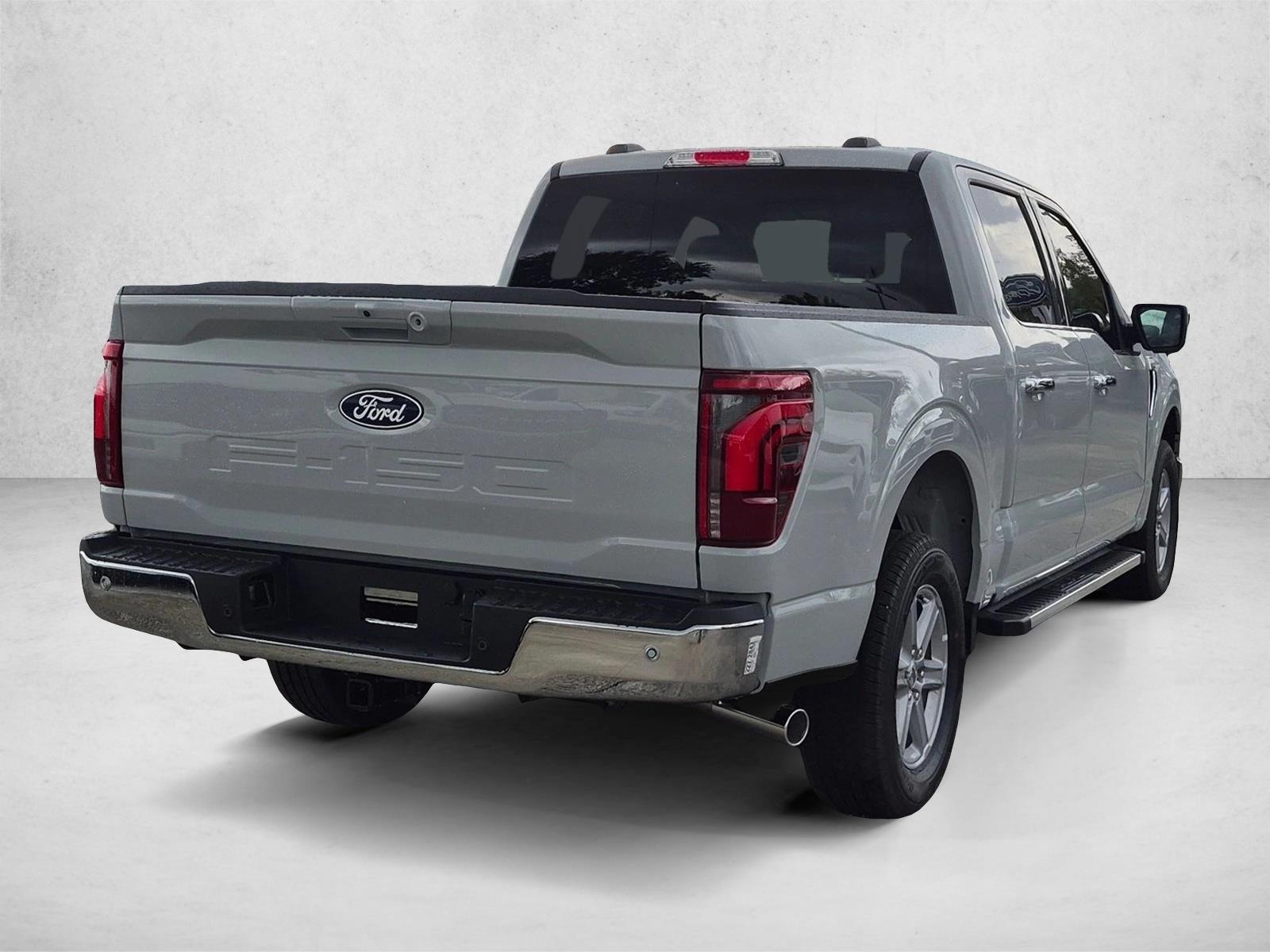 New 2026 Ford F-150 LARIAT Truck SuperCrew Cab