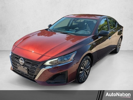 2025 Nissan Altima SV Sedan