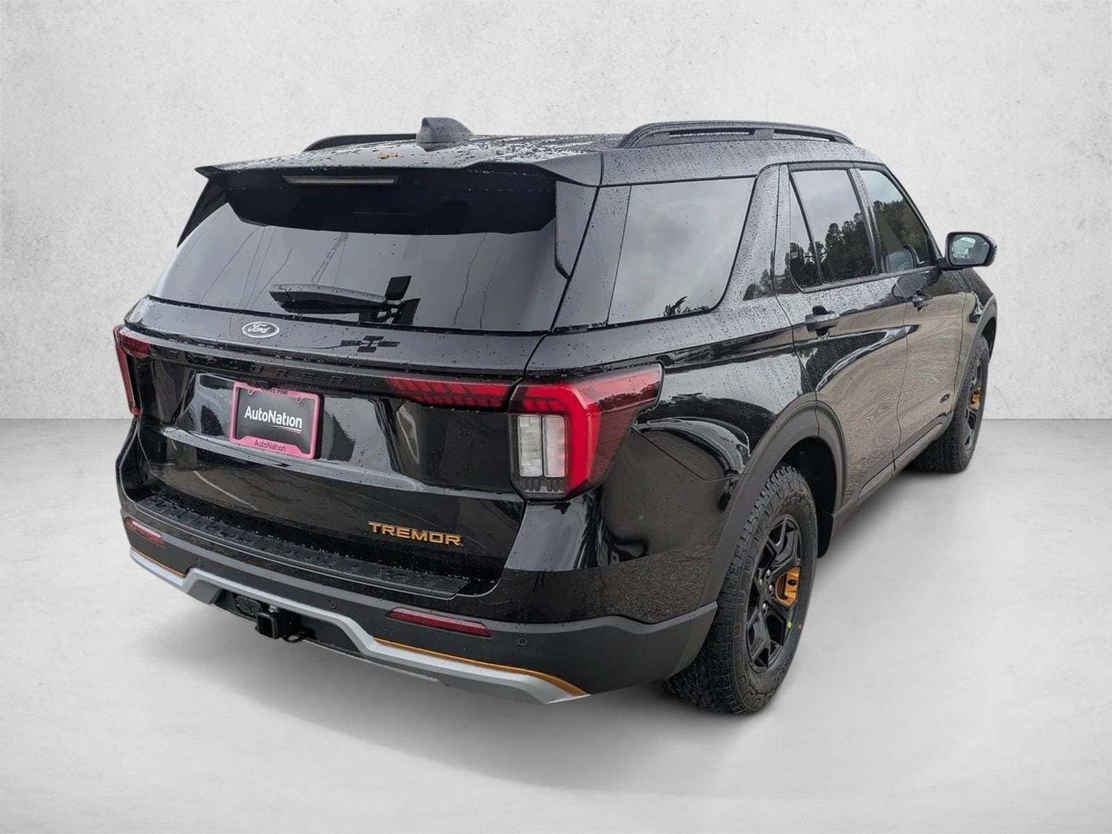 2026 Ford Explorer Tremor - Photo 4