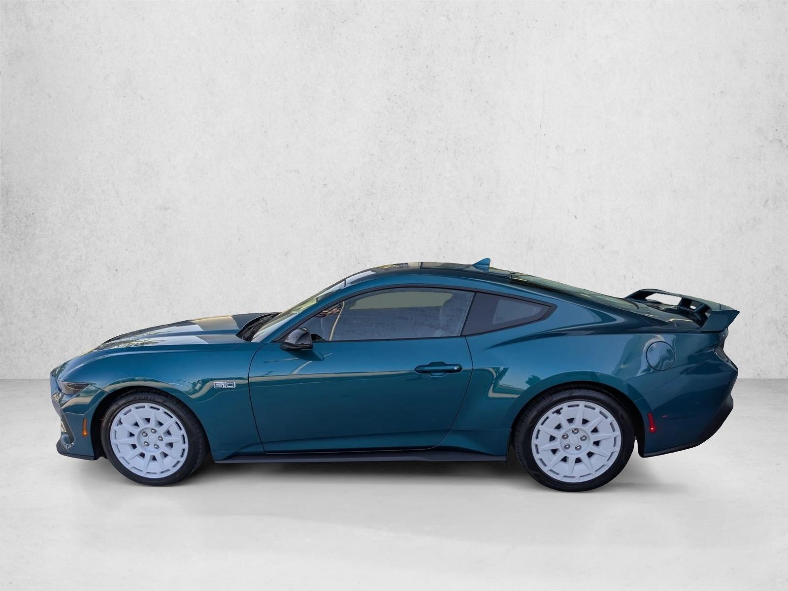 2026 Ford Mustang GT Premium Fastback - Photo 5