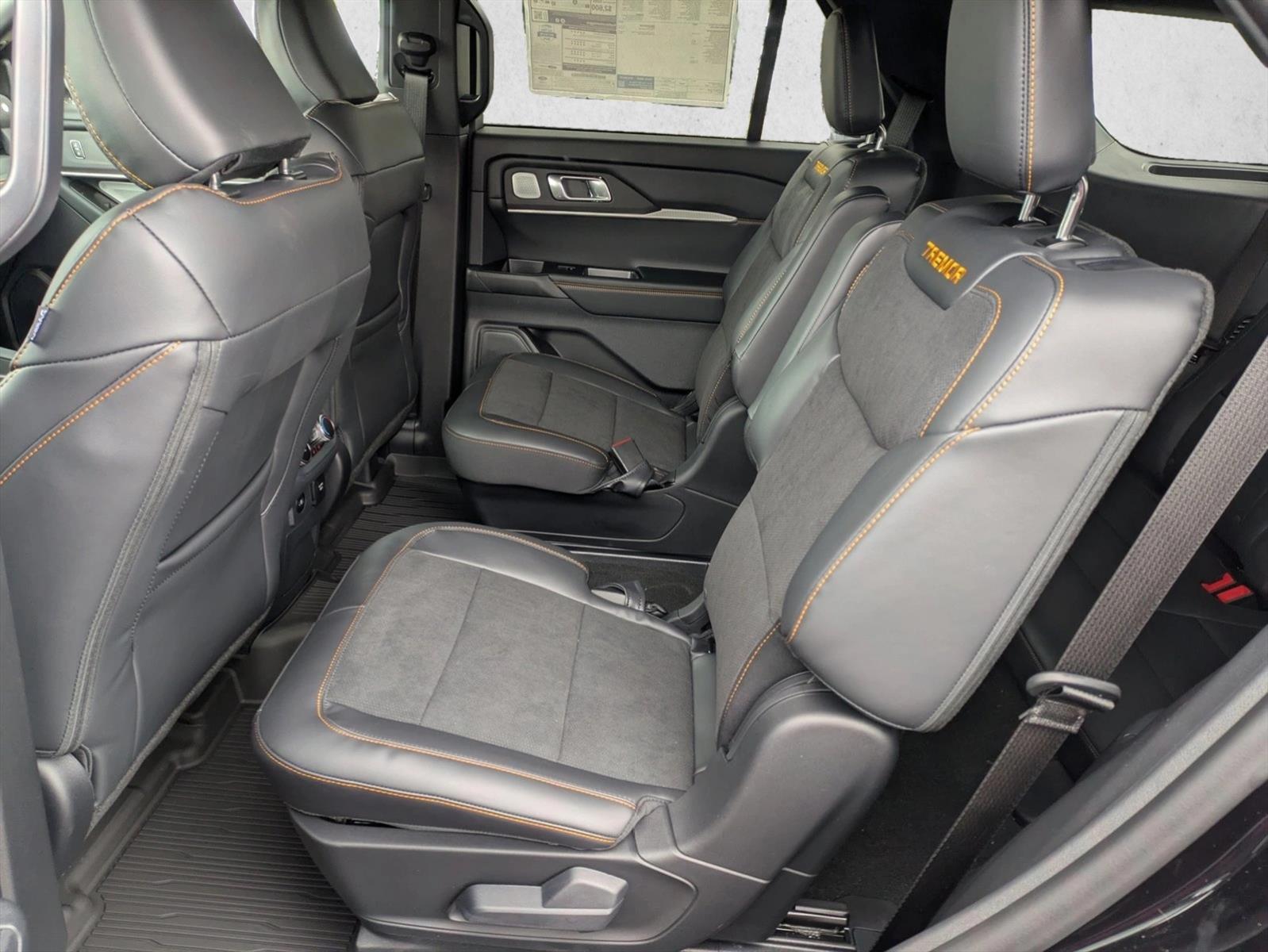 2026 Ford Explorer Tremor - Photo 15