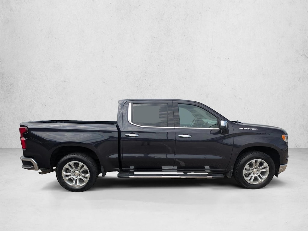 Used 2022 Chevrolet Silverado 1500 LTZ Truck Crew Cab