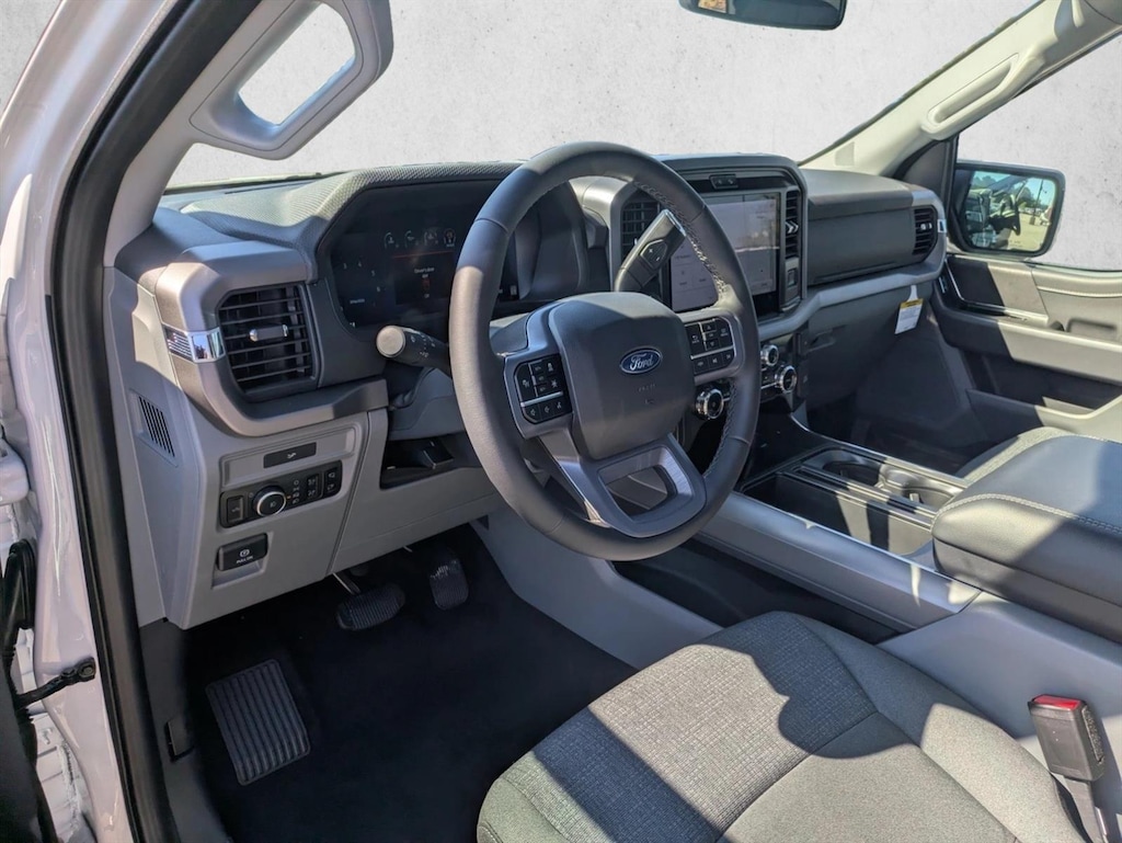 New 2026 Ford F-150 XLT Truck SuperCrew Cab