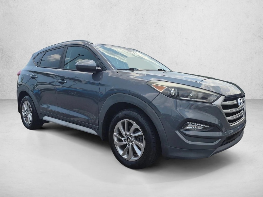 Used 2017 Hyundai Tucson SE Sport Utility