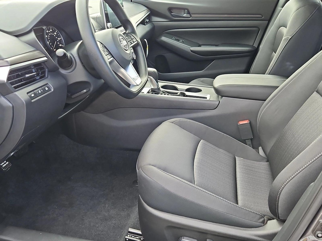 New 2026 Nissan Altima SV Sedan