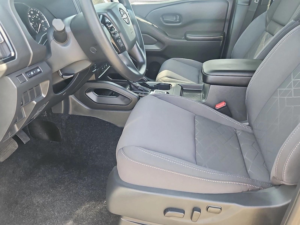 New 2027 Nissan Frontier SV Truck Crew Cab