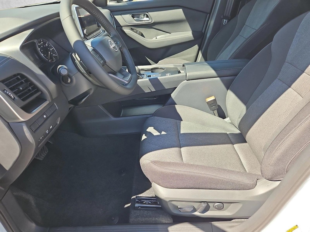 New 2026 Nissan Rogue SV SUV