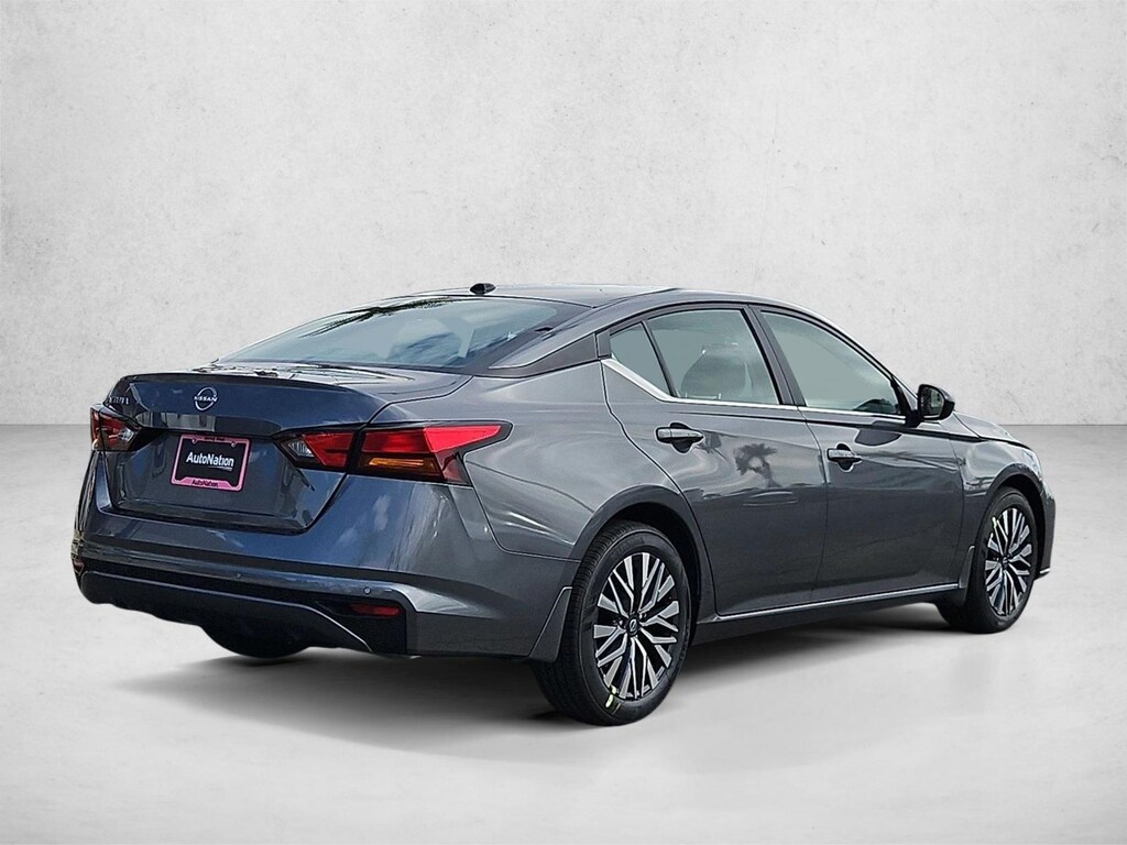 New 2026 Nissan Altima SV Sedan
