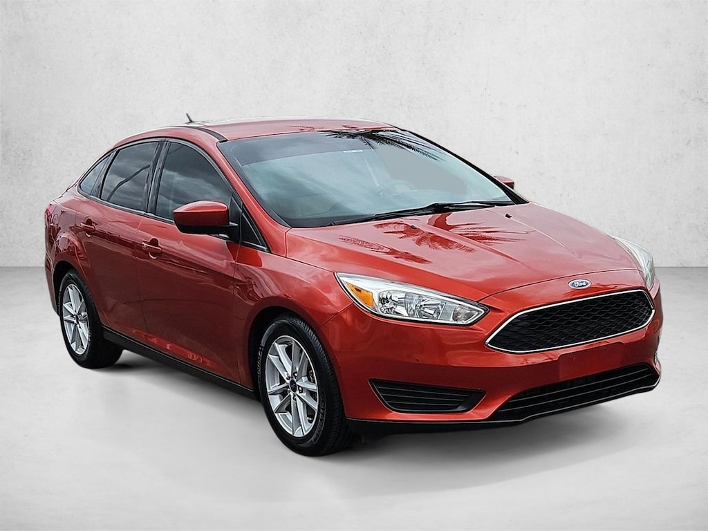 Used 2018 Ford Focus SE Sedan