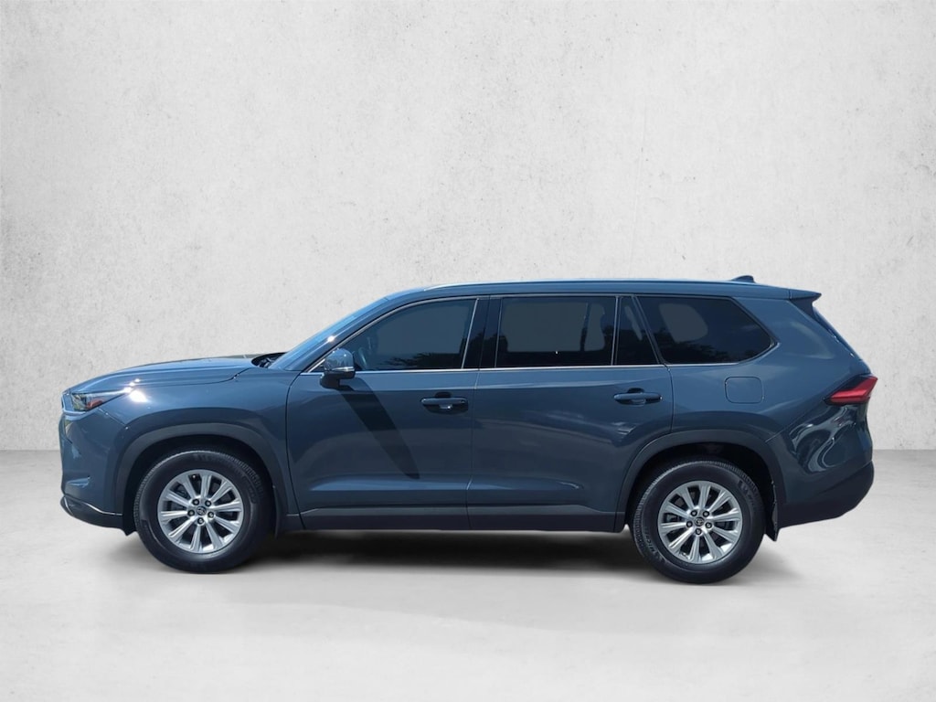 Used 2024 Toyota Grand Highlander XLE Sport Utility