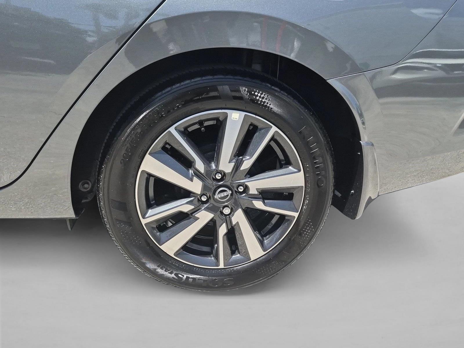 2025 Nissan Versa Sedan SV - Photo 22
