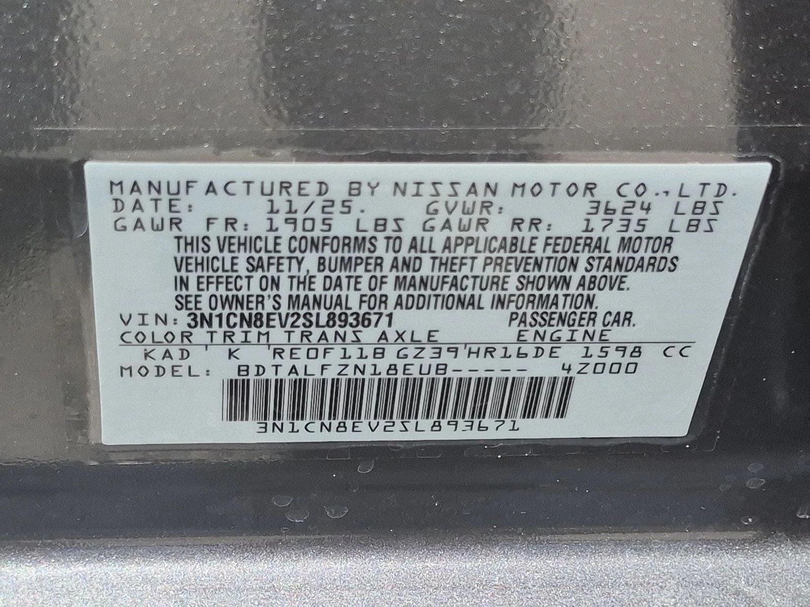 2025 Nissan Versa Sedan SV - Photo 23