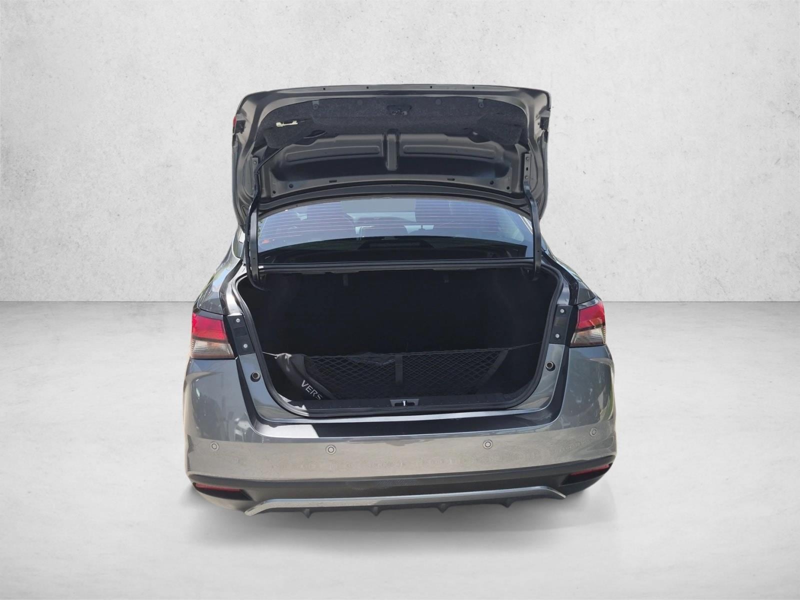 2025 Nissan Versa Sedan SV - Photo 6