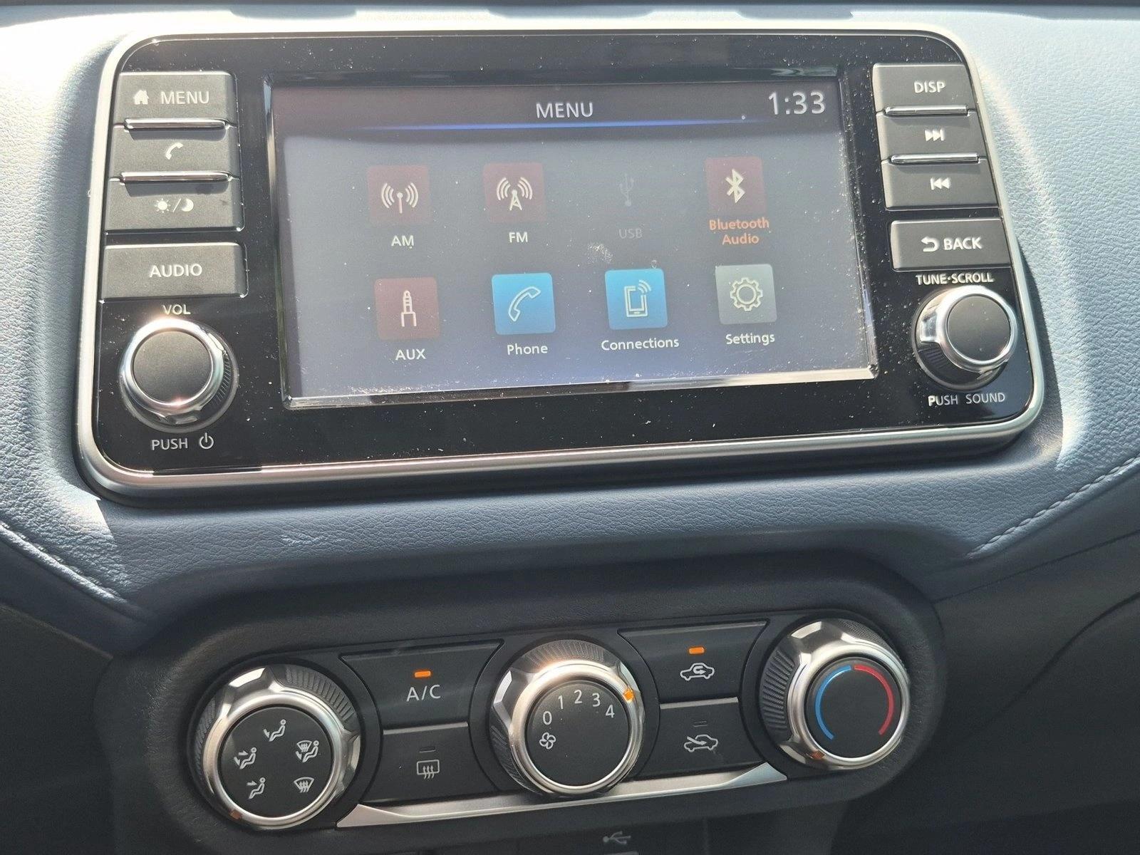 2025 Nissan Versa Sedan SV - Photo 14