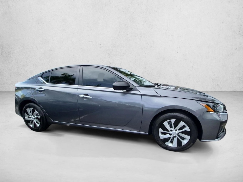 Certified 2025 Nissan Altima S Sedan
