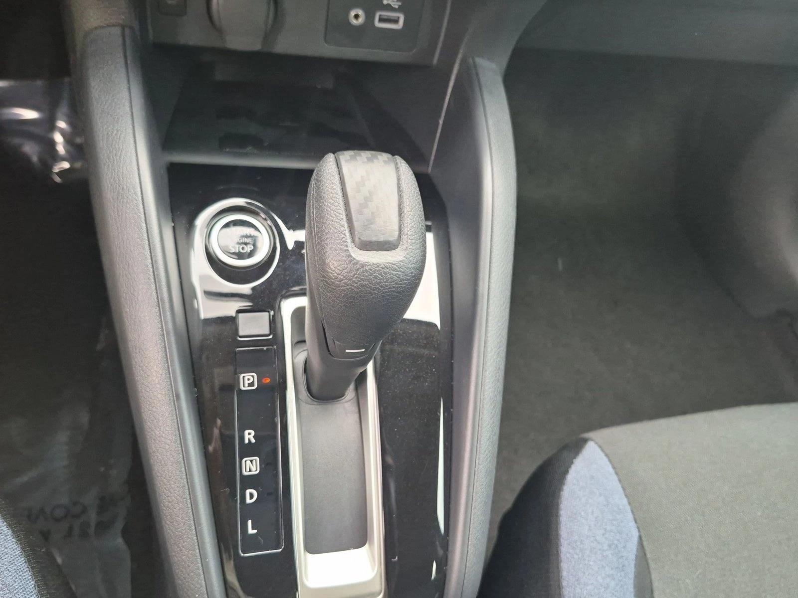2025 Nissan Versa Sedan SV - Photo 12