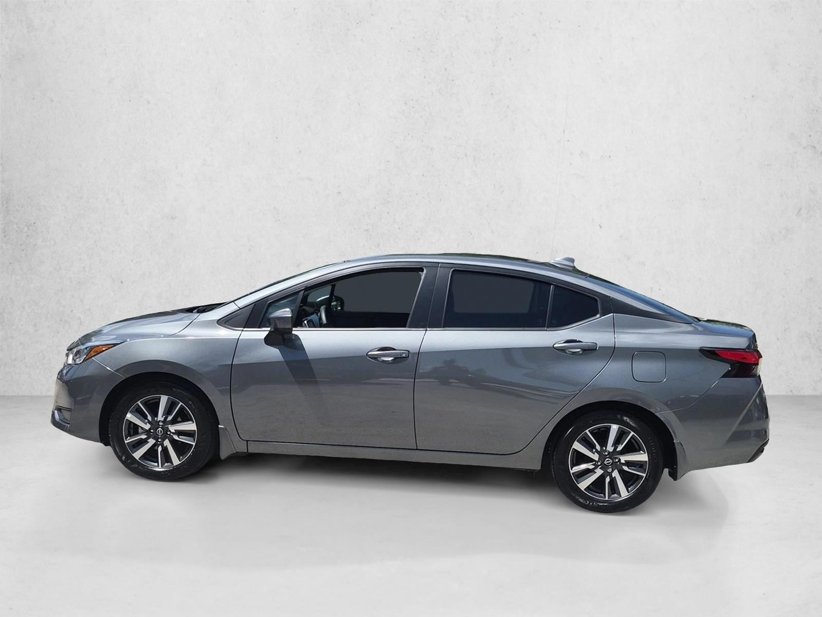 2025 Nissan Versa Sedan SV - Photo 9