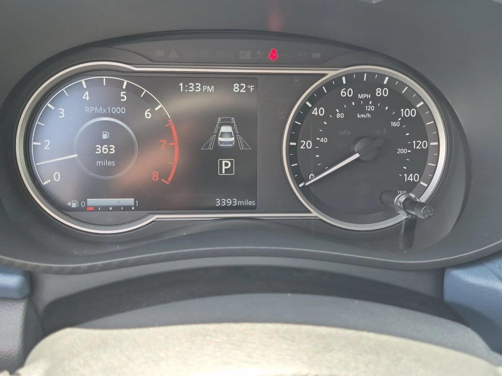 2025 Nissan Versa Sedan SV - Photo 11