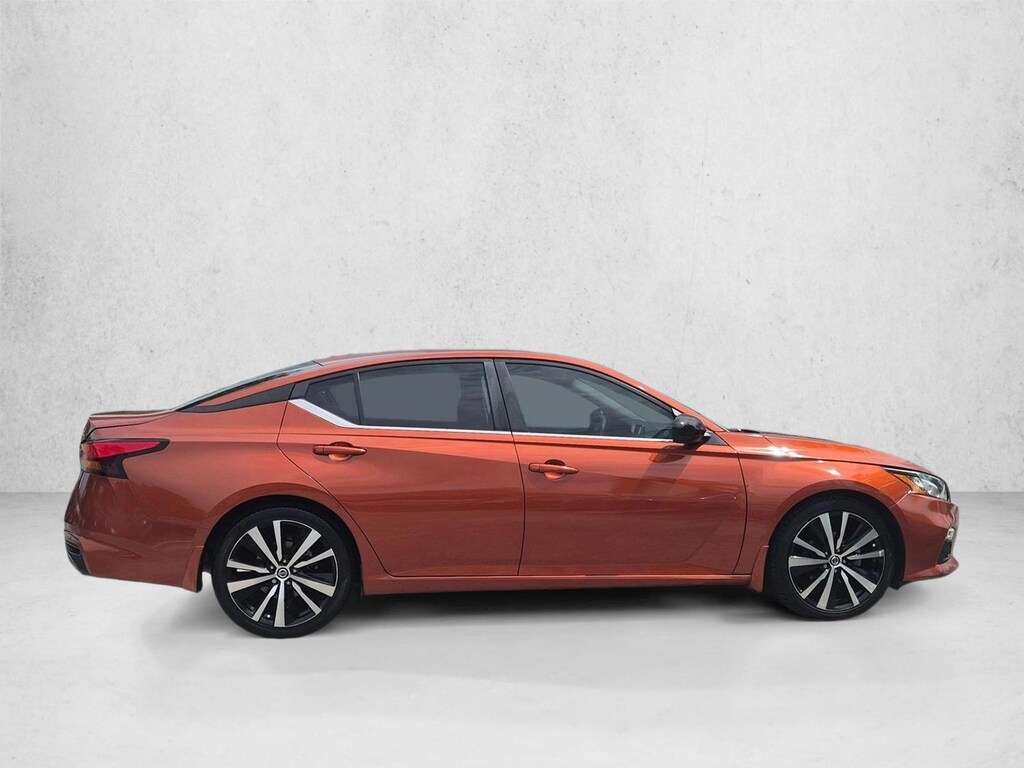 Used 2021 Nissan Altima 2.5 SR Sedan