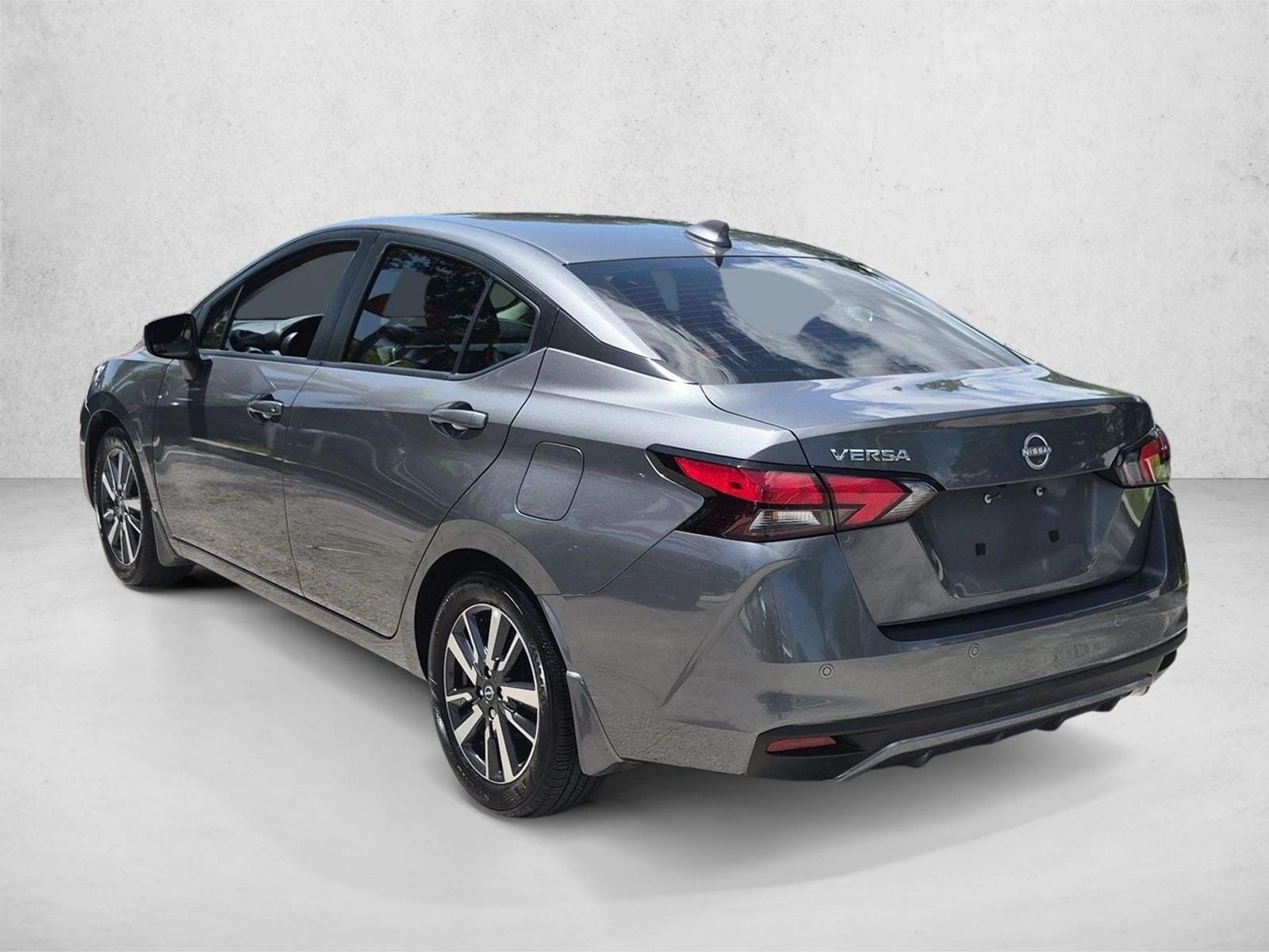2025 Nissan Versa Sedan SV - Photo 8