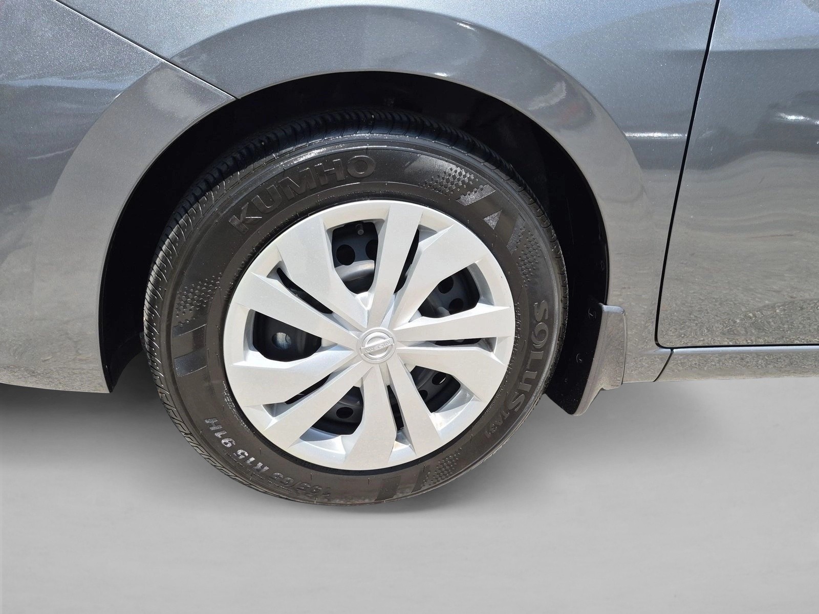 2025 Nissan Versa Sedan S - Photo 21