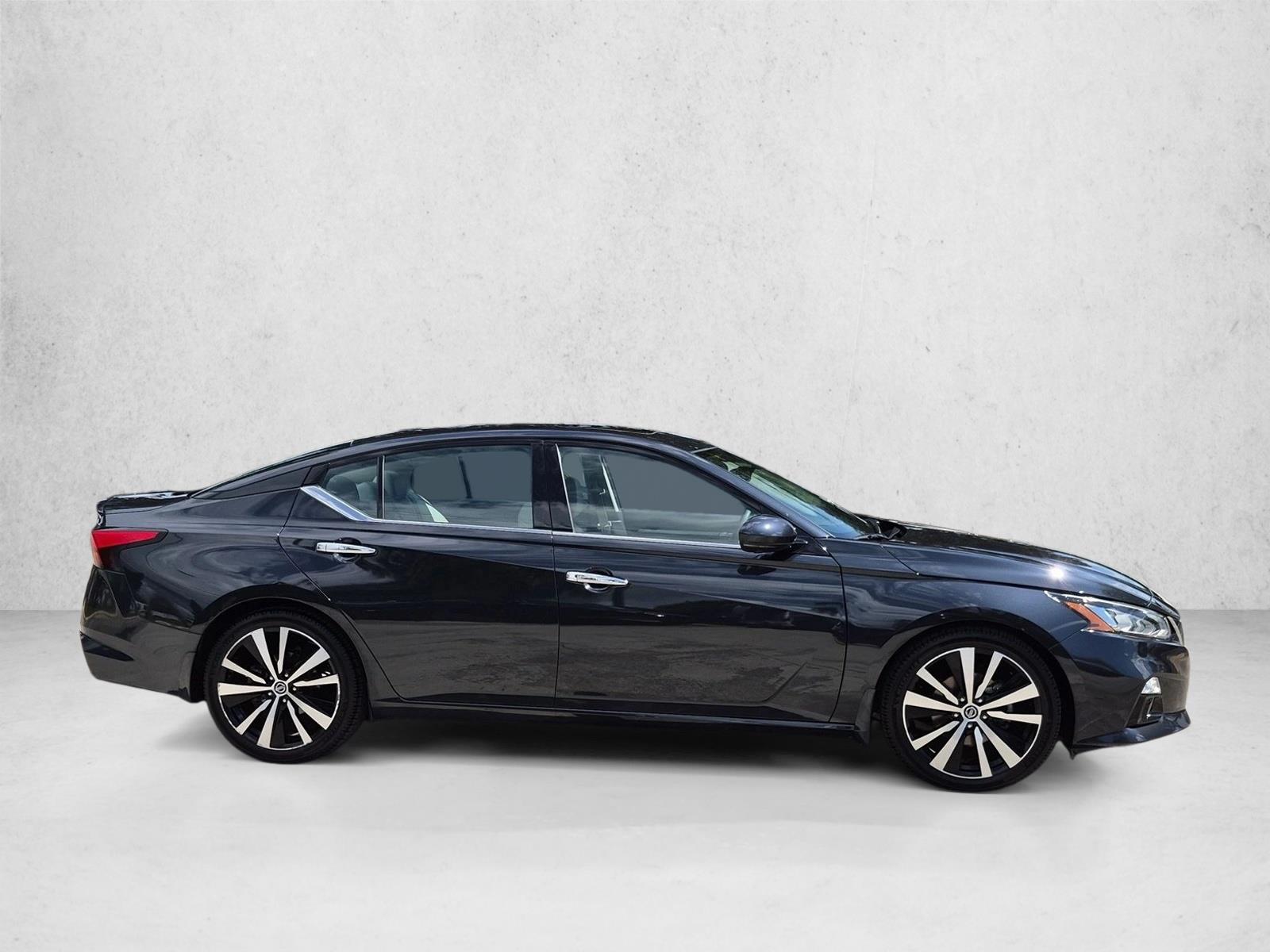 Used 2020 Nissan Altima 2.5 Platinum Sedan