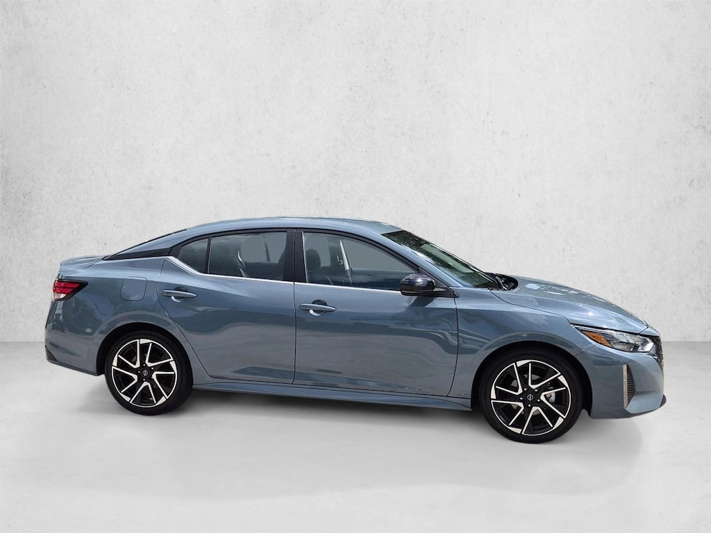 Used 2025 Nissan Sentra SR Sedan