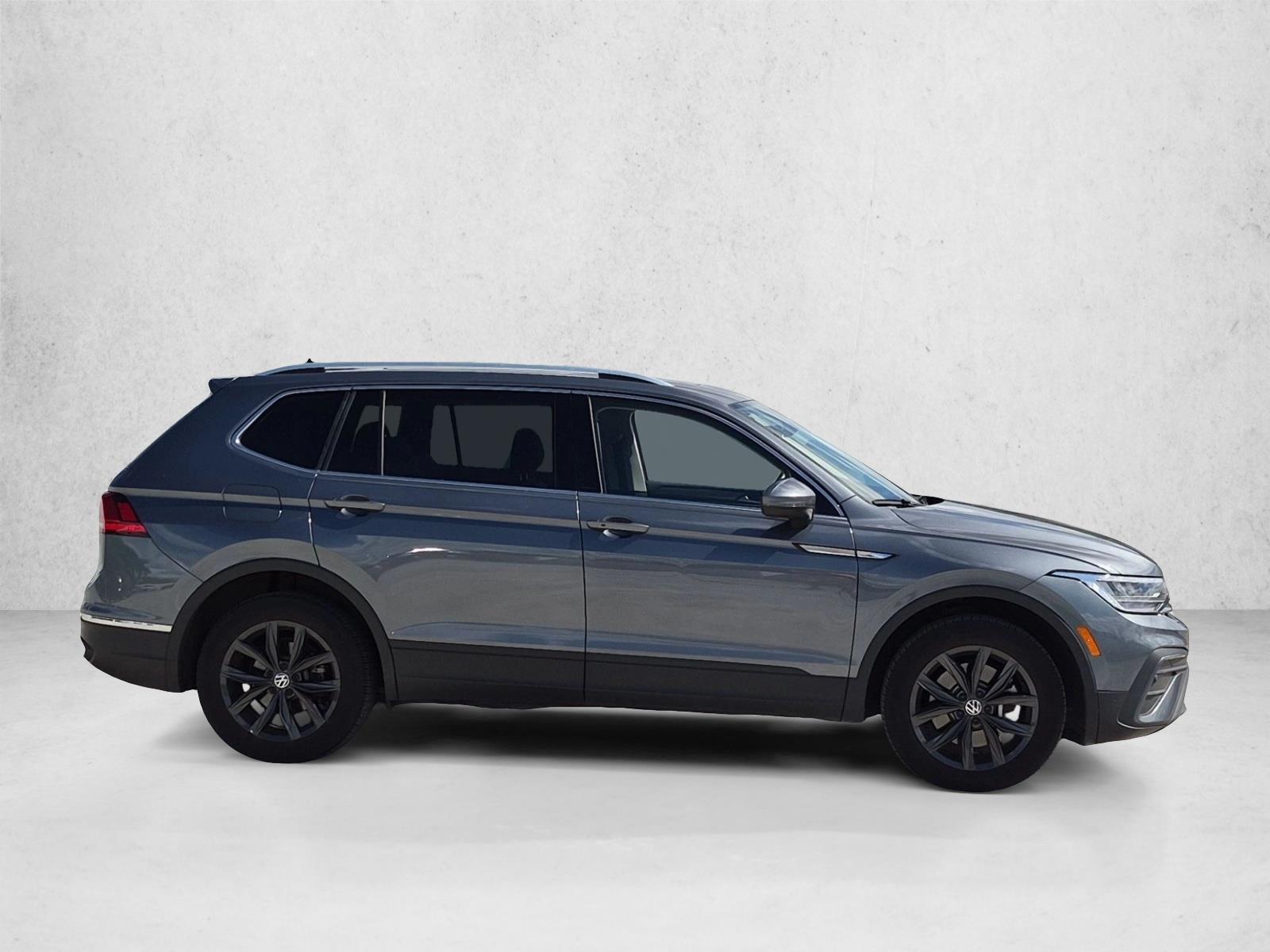 Used 2024 Volkswagen Tiguan SE SUV