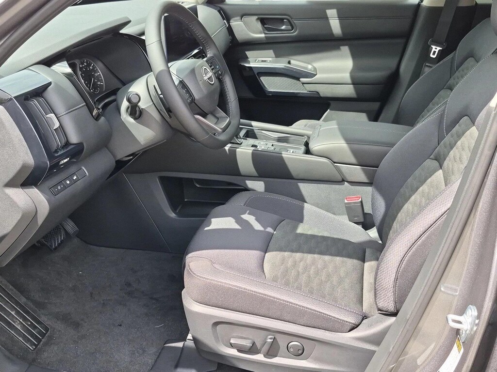 New 2026 Nissan Pathfinder SV SUV