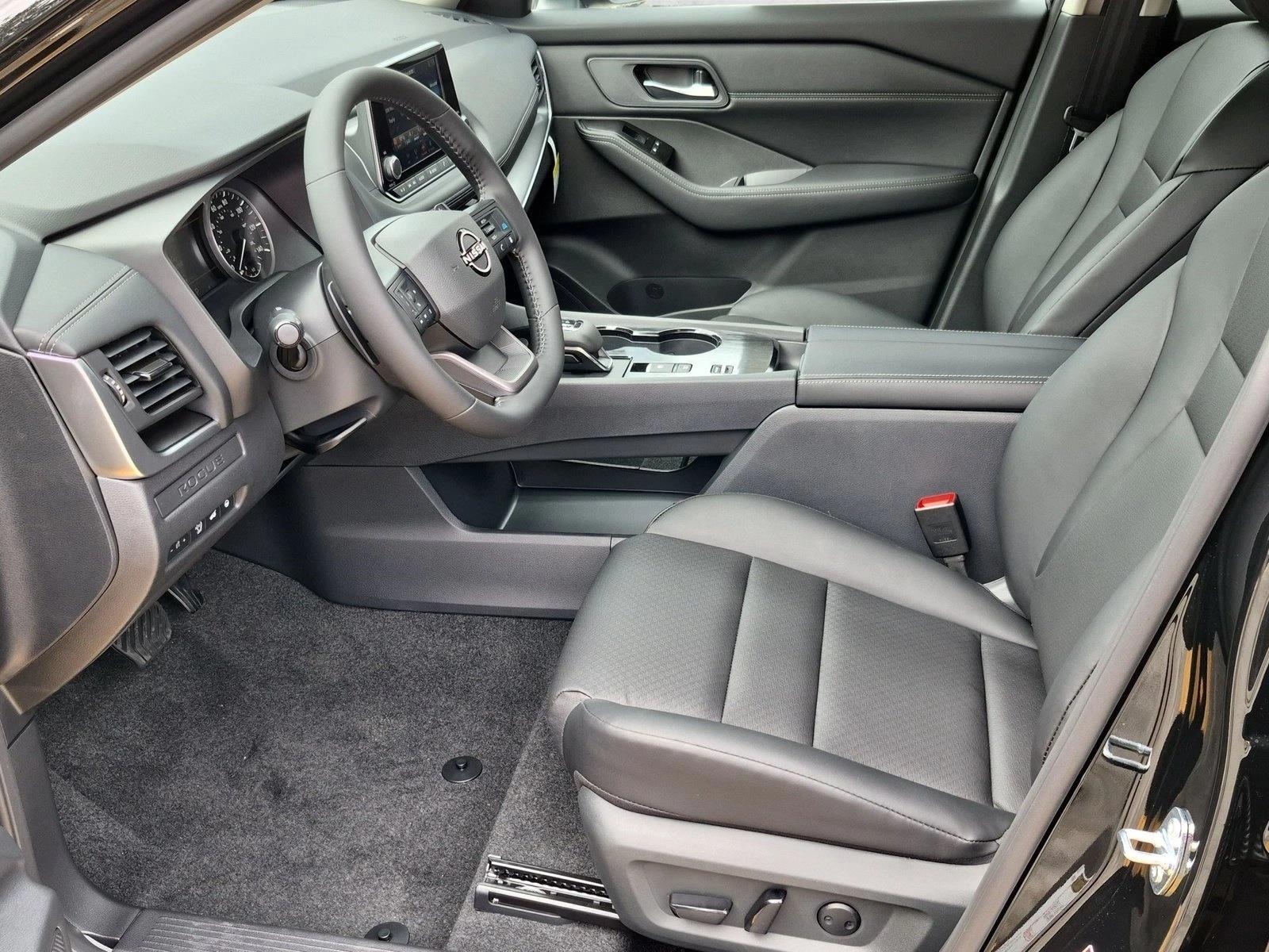 New 2027 Nissan Rogue Dark Armor SUV