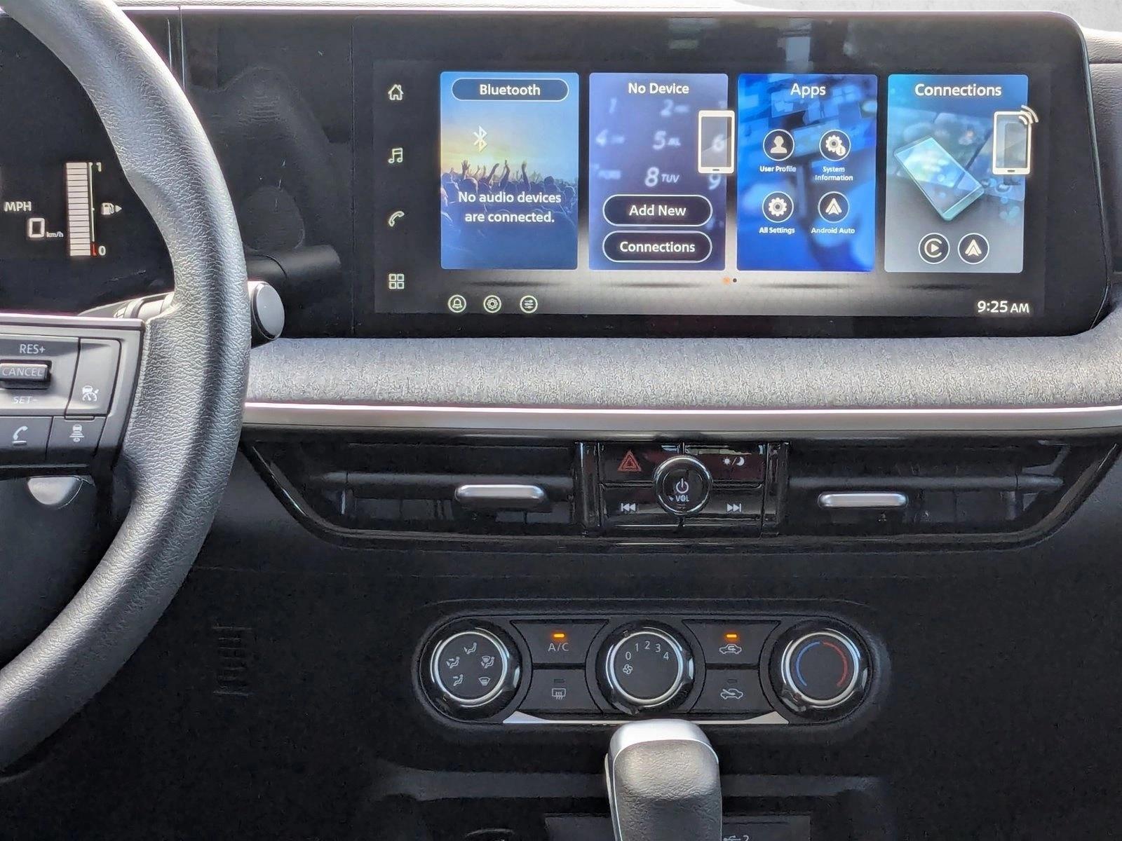 2026 Nissan KICKS S - Photo 11