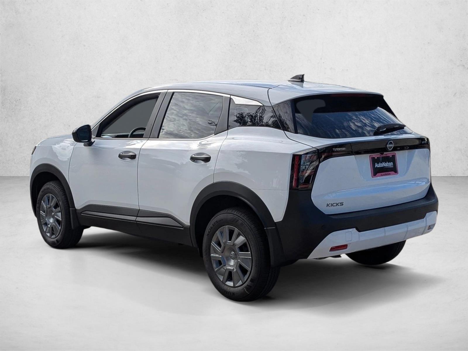 2026 Nissan KICKS S - Photo 8