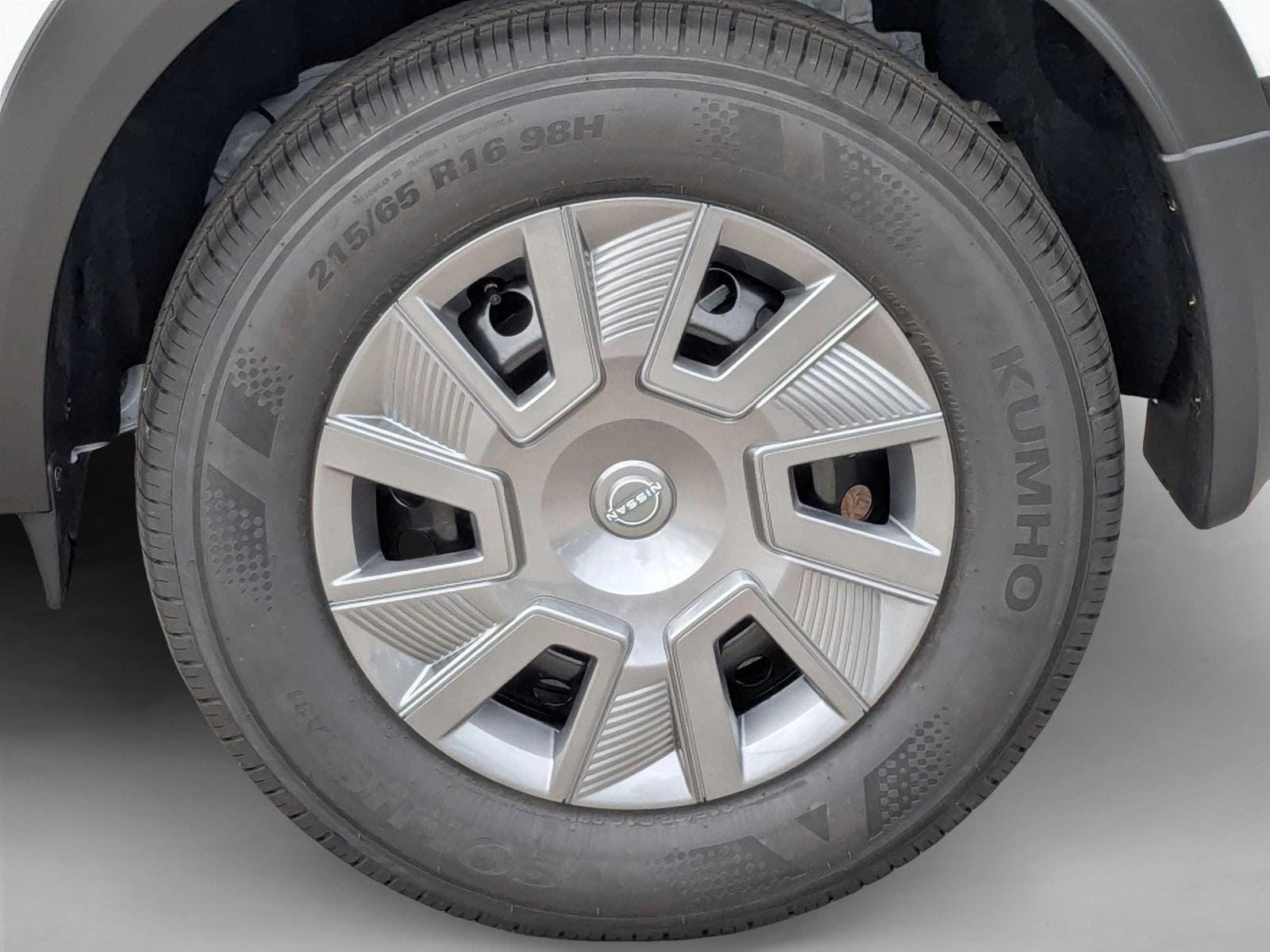 2026 Nissan KICKS S - Photo 9
