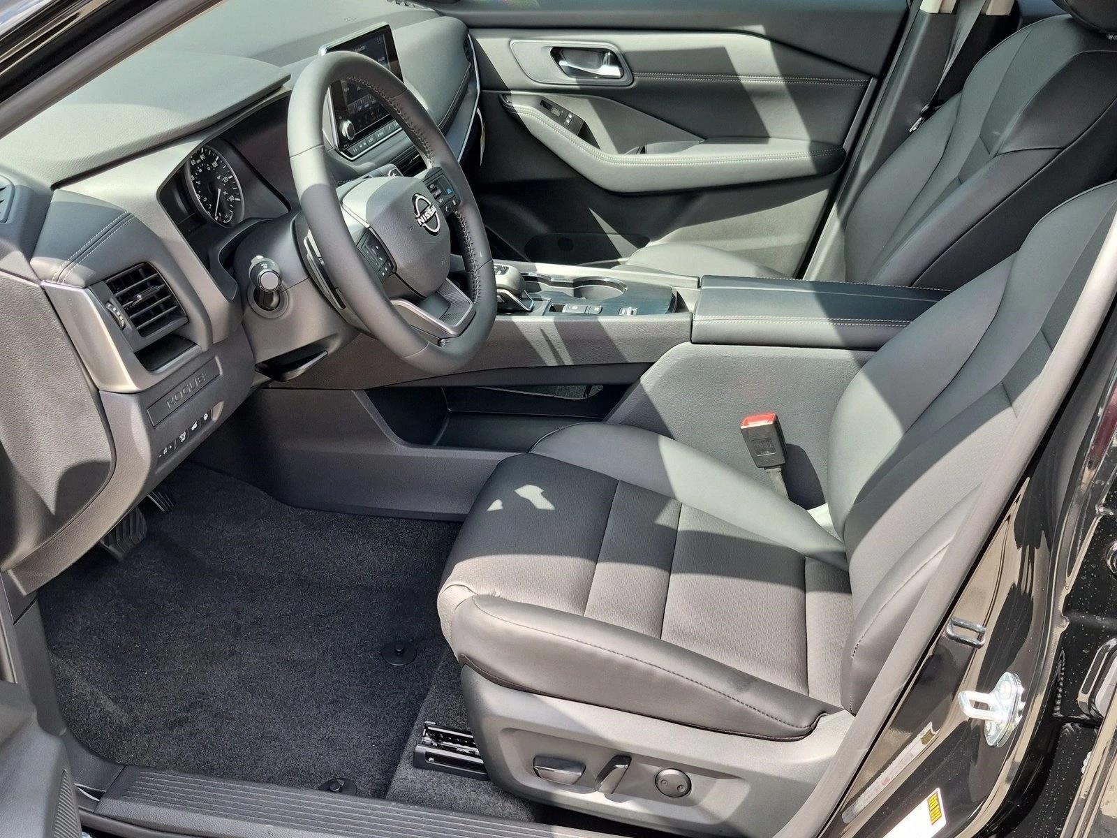 New 2027 Nissan Rogue Dark Armor SUV