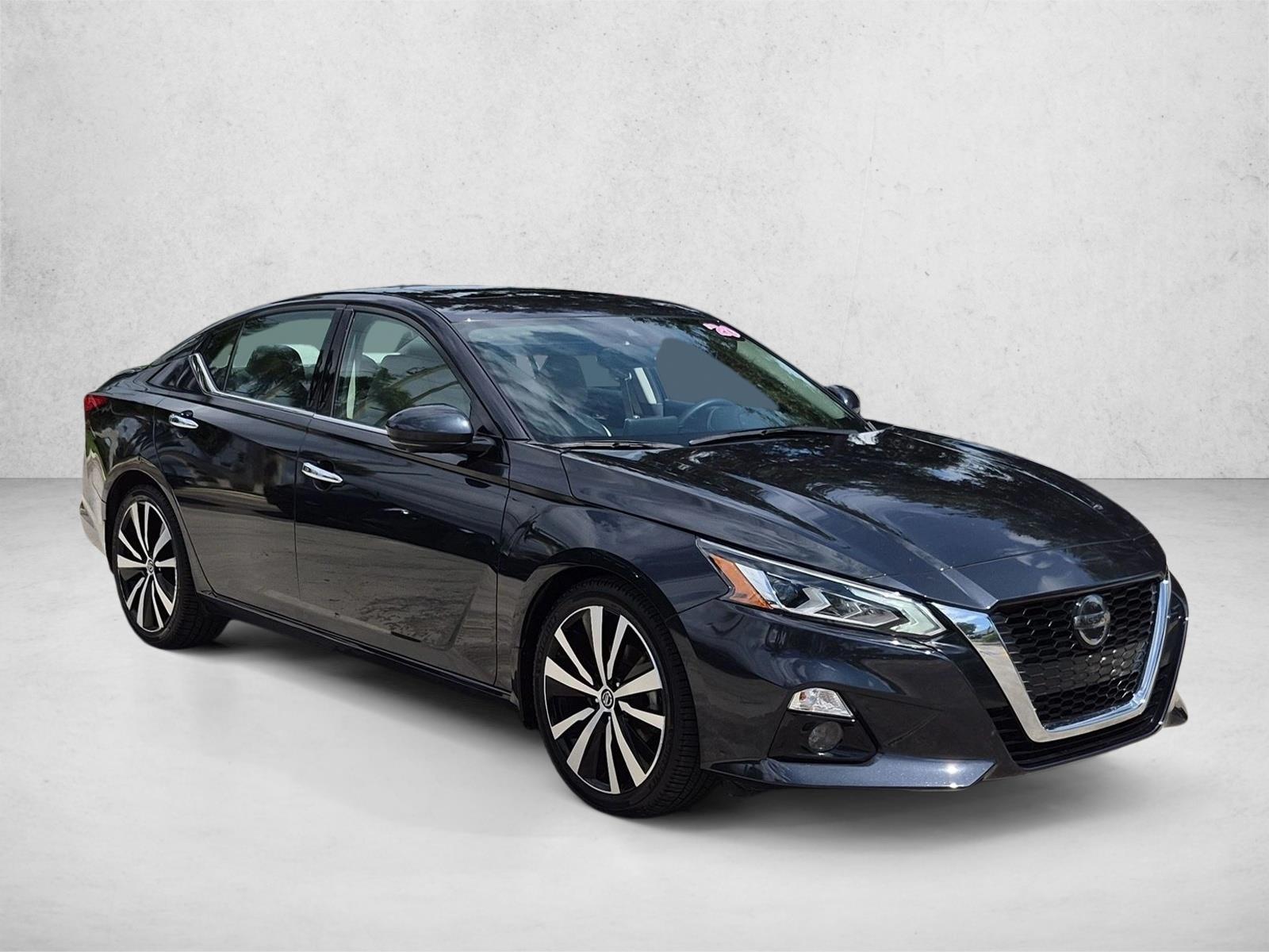 Used 2020 Nissan Altima 2.5 Platinum Sedan