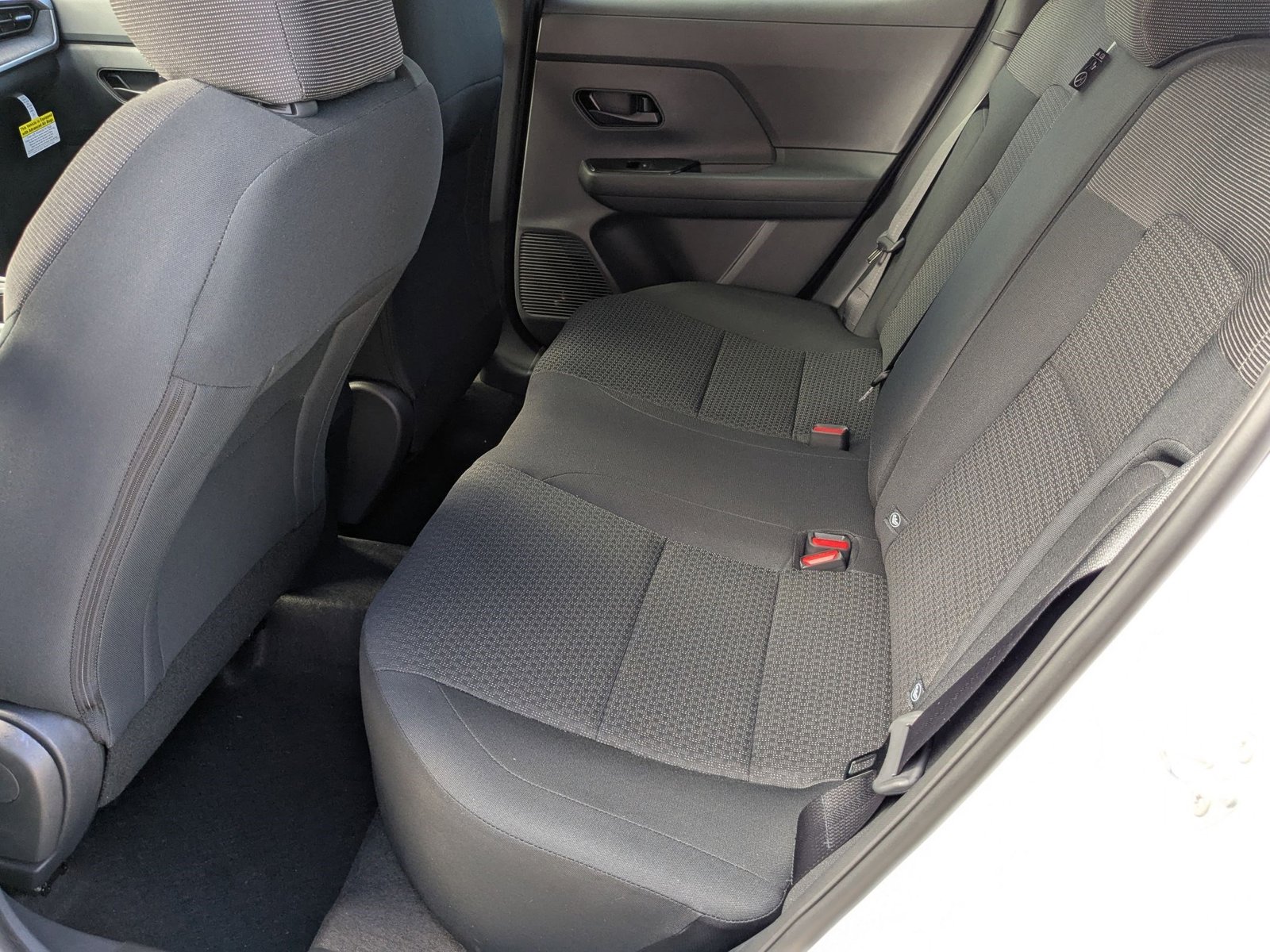 2026 Nissan KICKS S - Photo 14