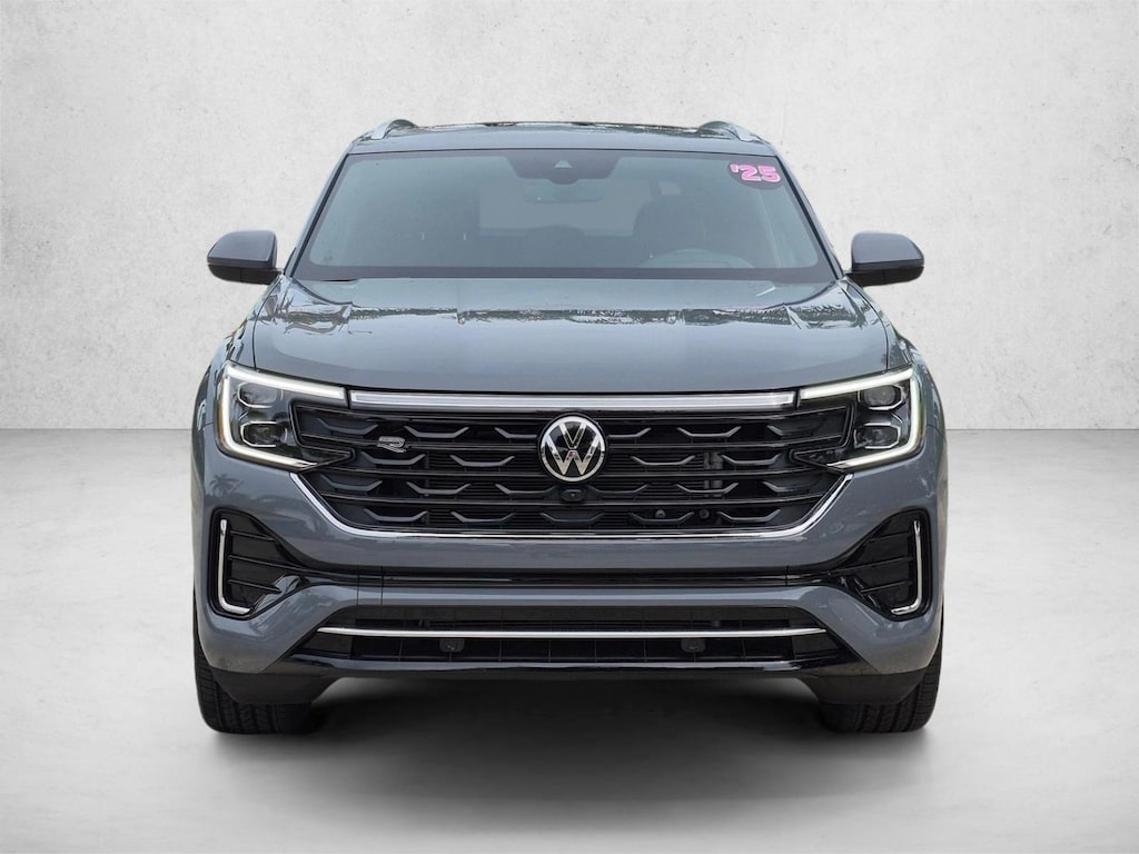 Used 2025 Volkswagen Atlas Cross Sport 2.0T SEL Premium R-Line SUV