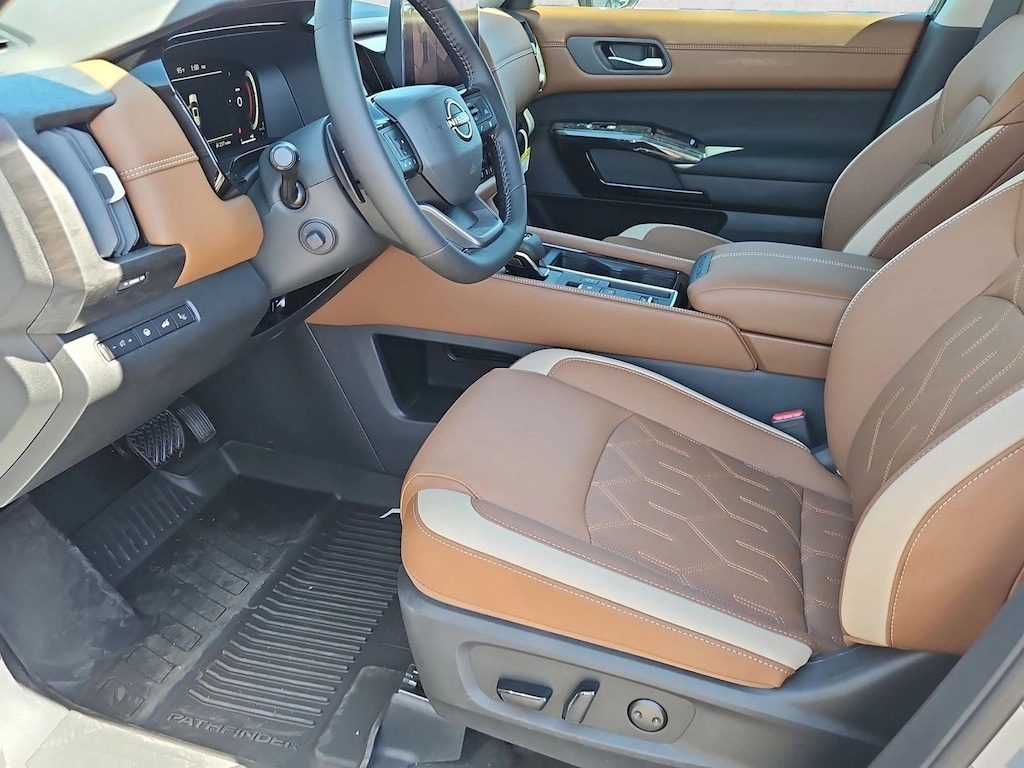 New 2026 Nissan Pathfinder Platinum SUV